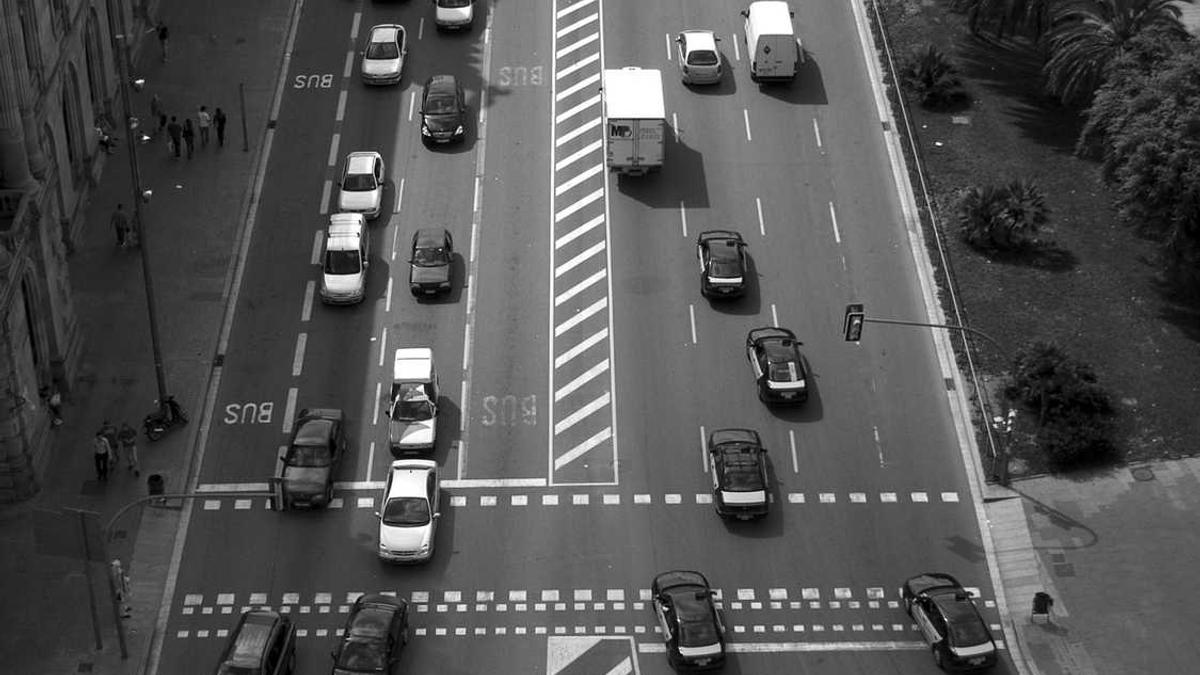 你觉得在上海工作一个月多少月薪工资能够维持正常生活?