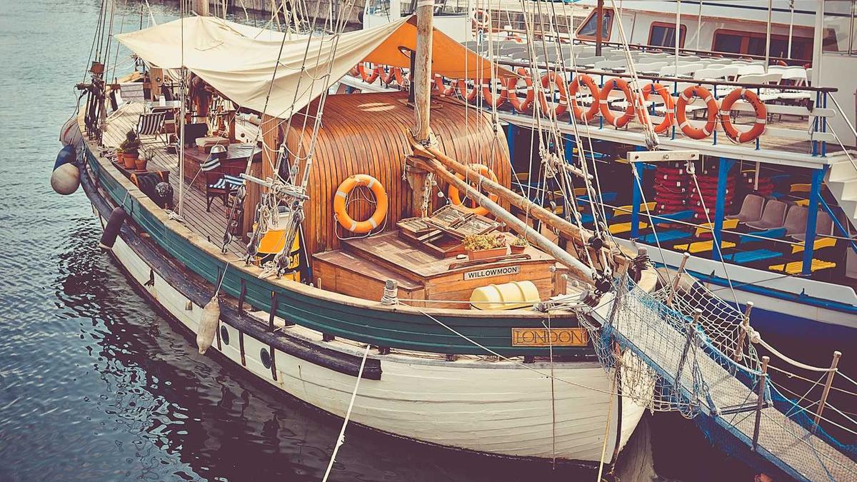 上海连锁快餐店装修哪家公司做比较有名气?