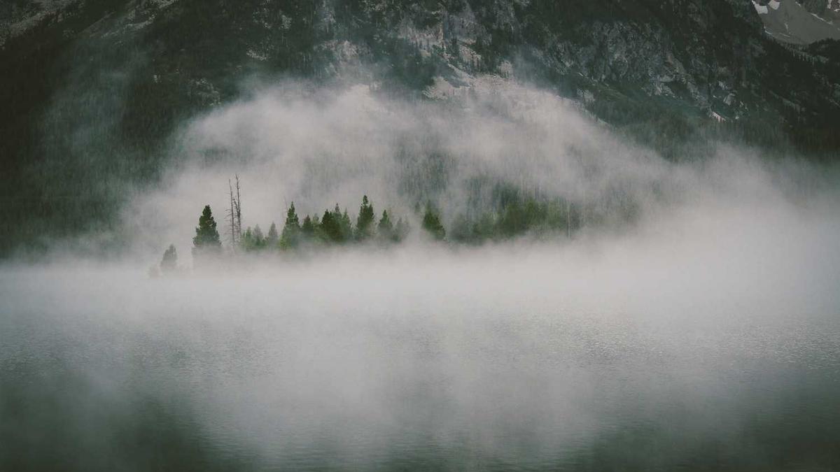 求一首歌,歌词大概是 "我会轻轻地爱你,到永久"