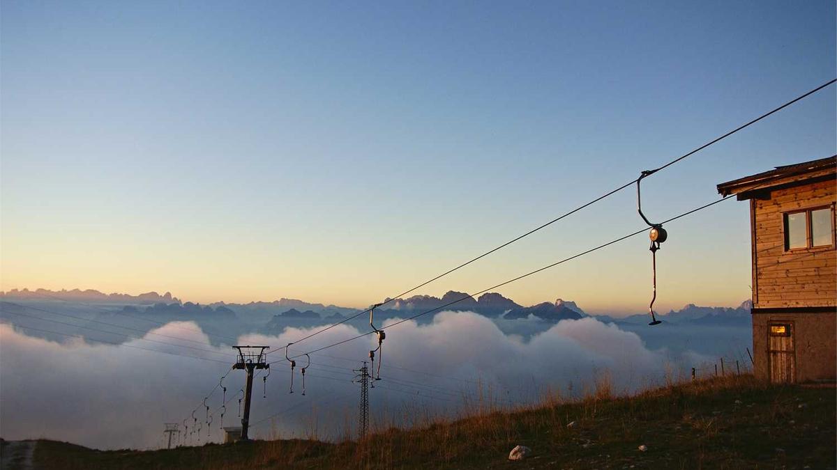 微信怎么看不到100米附近的人