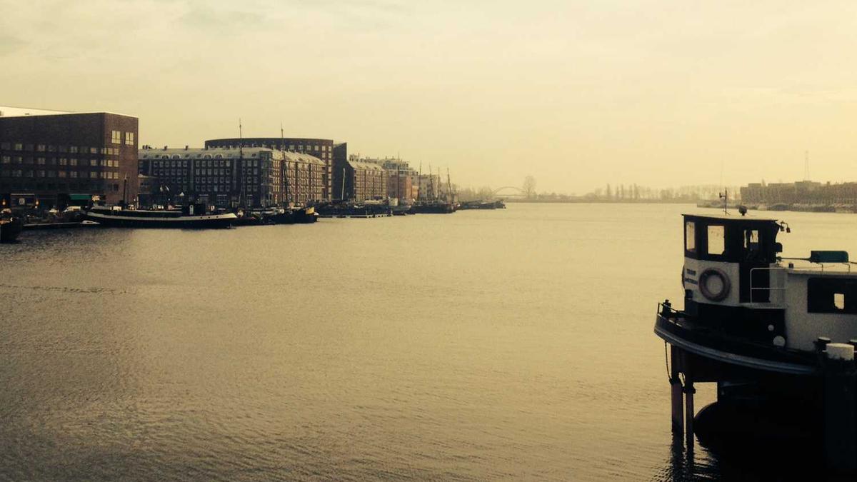 一加ace 5和1加ace 5至尊版哪个好