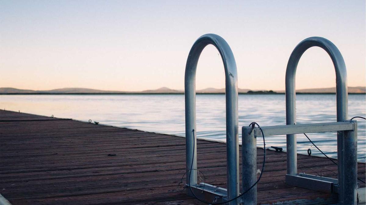 我想成立一个快餐外卖公司,客户群是白领,请大家给起一个名字?万分感谢…