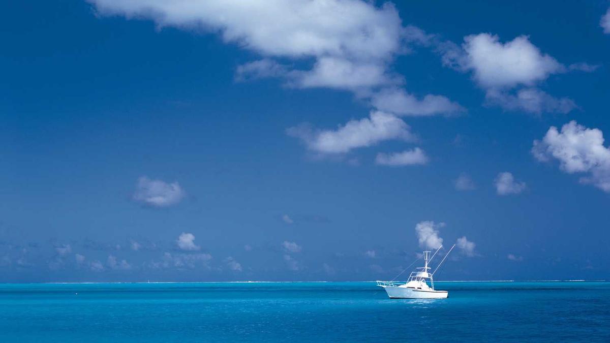 全季和亚朵,逼得五星酒店卖汉堡