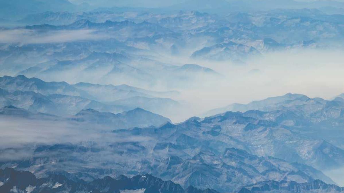 上海美女老师不雅聊天记录新闻有感